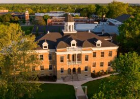 <strong>FHU Announces Fall 2022 President's, Dean's Lists</strong>